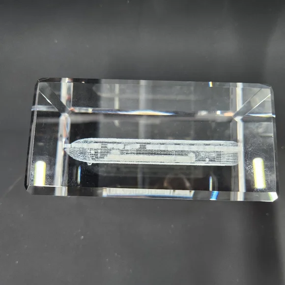 Royal Caribbean Independence of the Seas 3D Etched Crystal Block Paper Weight